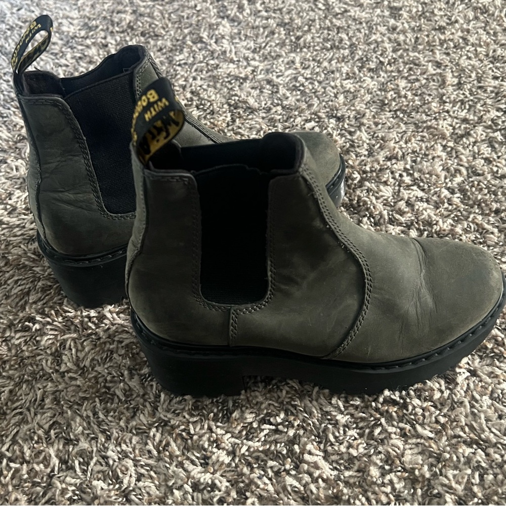 Dr. Martens Rometty Moldova Leather Platform Chelsea Boots